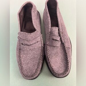 Saks Fifth Avenue Made in Italy grey loafers size 8